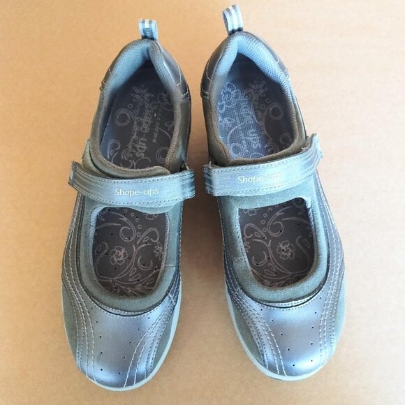 Sketchers Mary Jane Shape Ups Toning Shoes - Picture 2 of 8